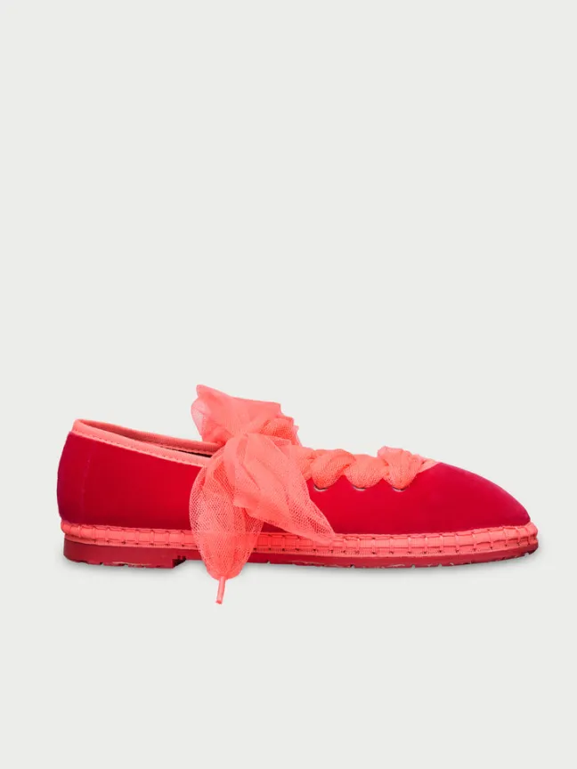 Lady Ginevra Pink|Flabelus Online
