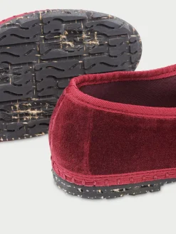 Lucrecia|Flabelus Clearance