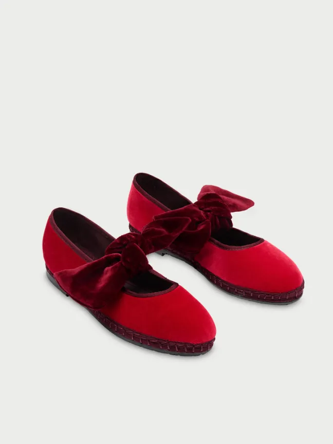 Lyra Burgundy|Flabelus Hot