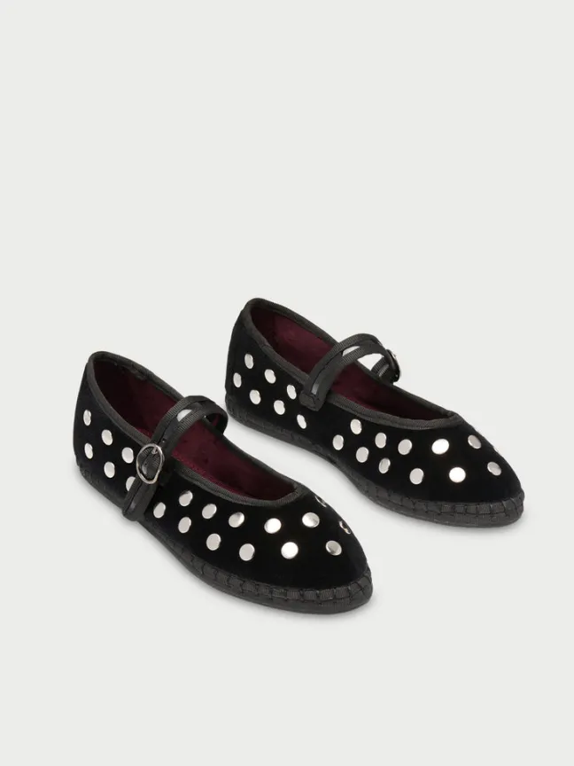 Mae Silver Black|Flabelus Online