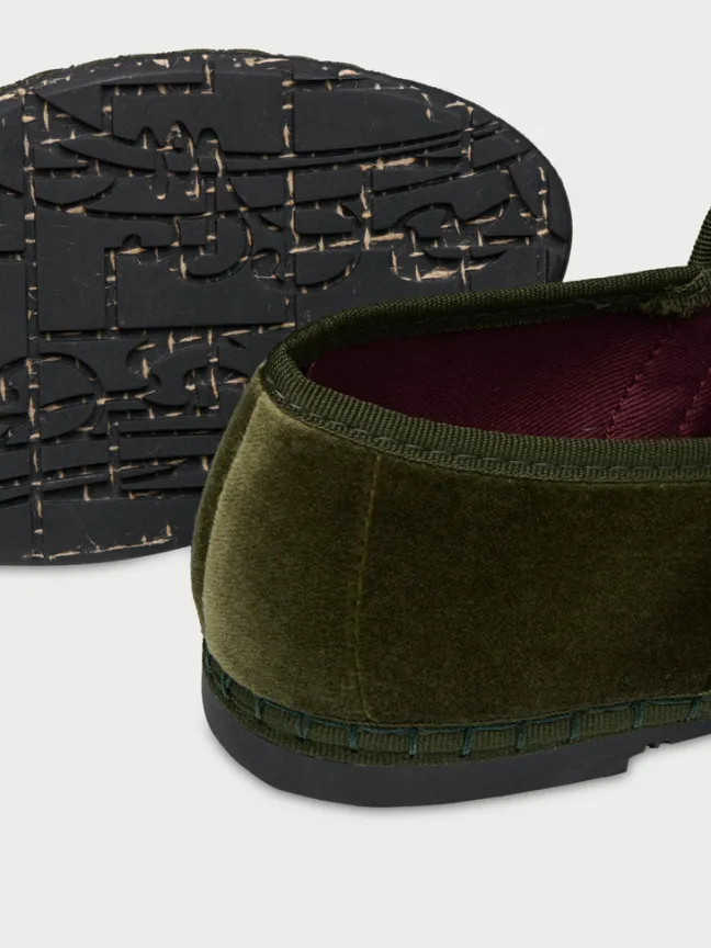 Pierre Forest Green|Flabelus Best